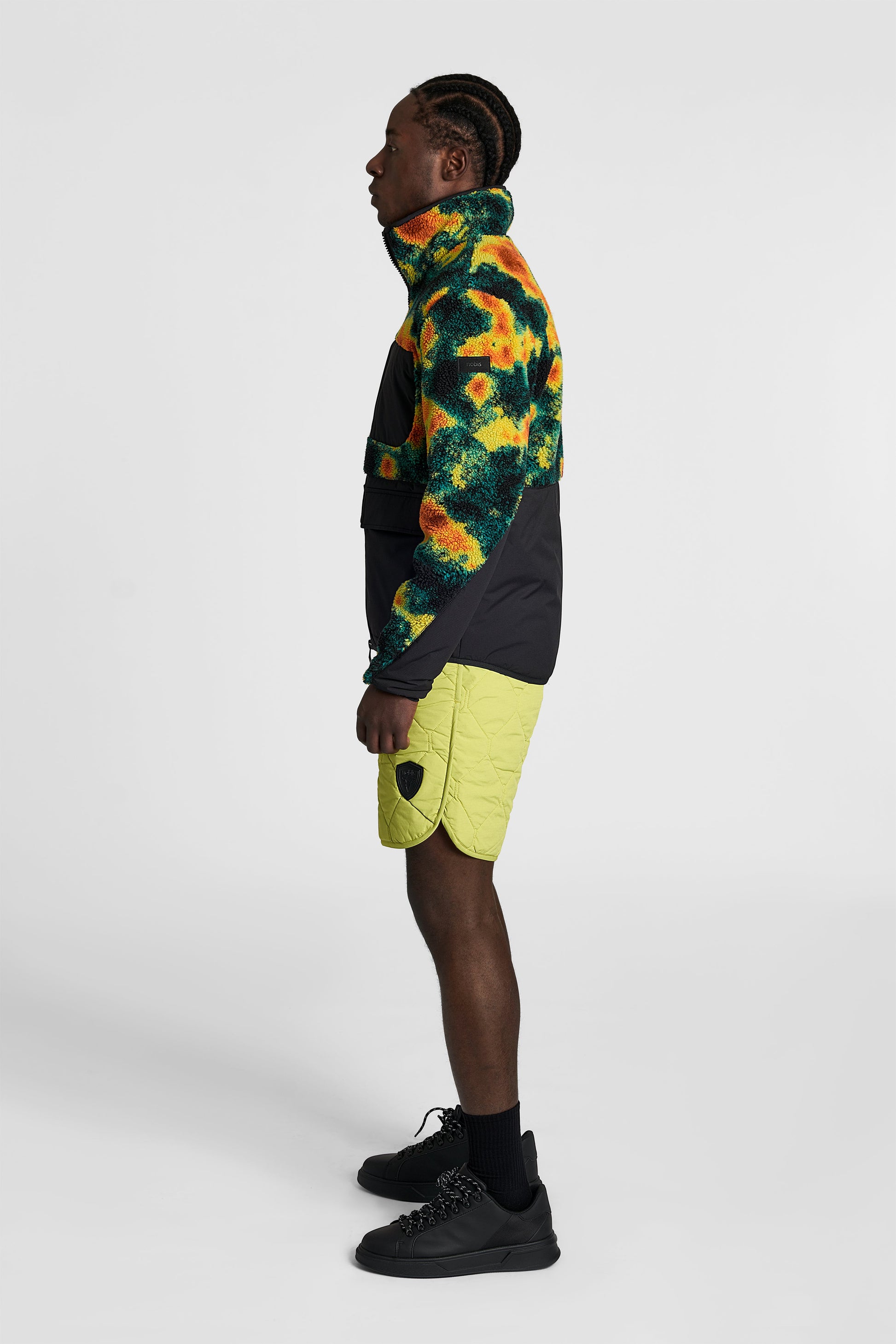 Kepler Men's Berber Zip Front Sweater in hip length, premium berber and stretch ripstop fabrication, Primaloft Gold Insulation Active+, two-way centre-front zipper, zipper pocket at left chest, magnetic closure flap pockets at waist with additional side-entry pockets, in Heat Map