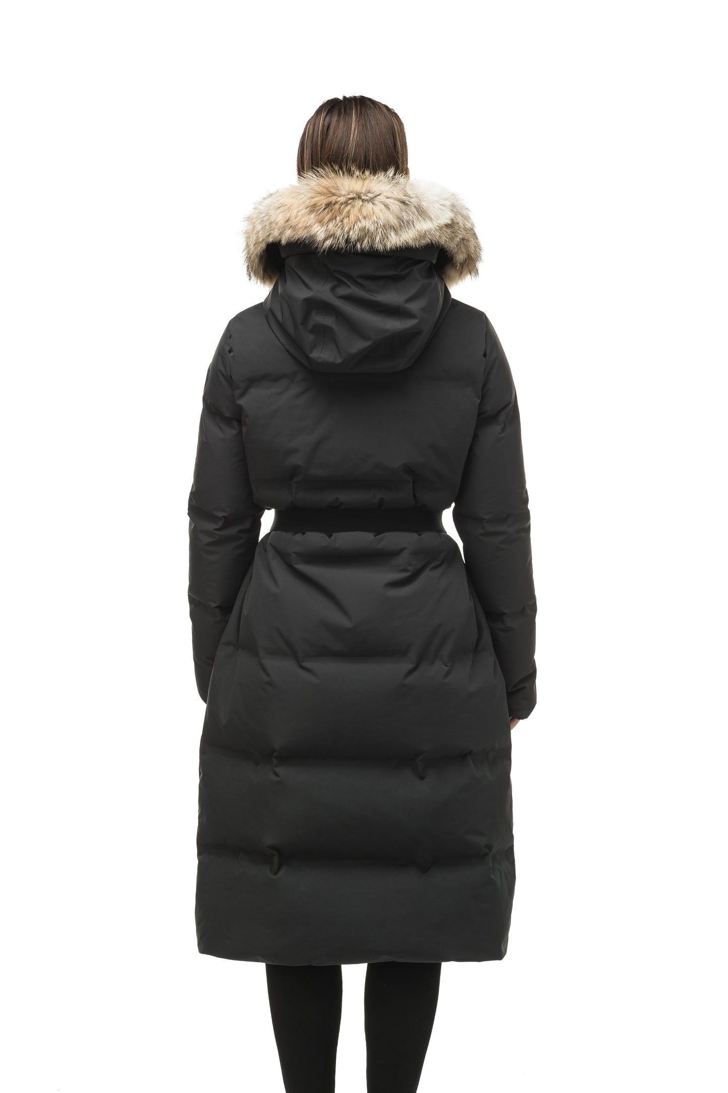 Women's ankle length puffer jacket with a minimalist modern design,ÃƒÆ’Ã†â€™ÃƒÂ¢Ã¢â€šÂ¬Ã…Â¡ÃƒÆ’Ã¢â‚¬Å¡Ãƒâ€šÃ‚Â featuring an exposed zipper, and seamless puffer channels in Black