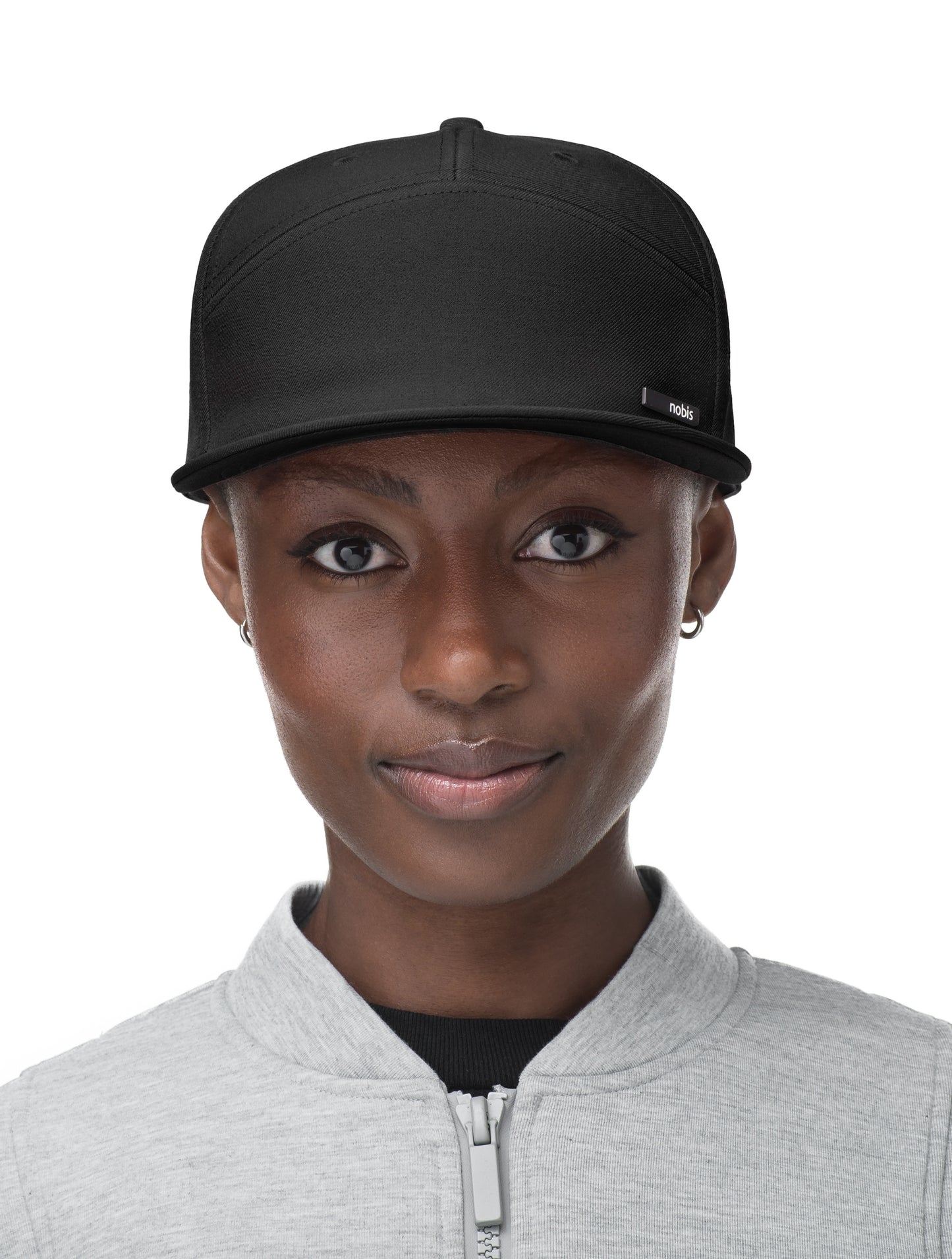 Unisex 7-panel snapback hat with flat brim and structured crown in Black