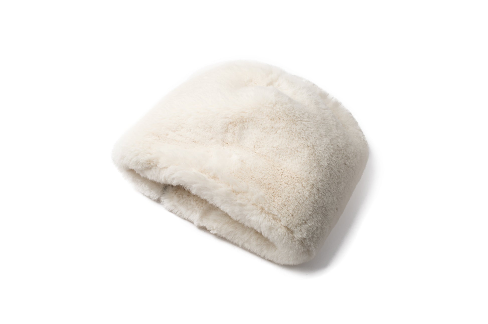 Oversized, slouchy faux fur hat in Cream